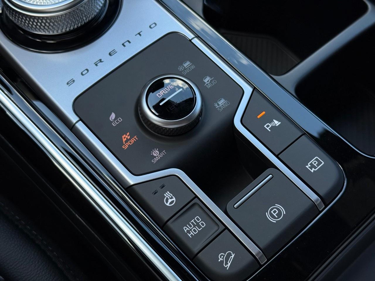2026 Kia Sorento Hybrid SX AWD Photo