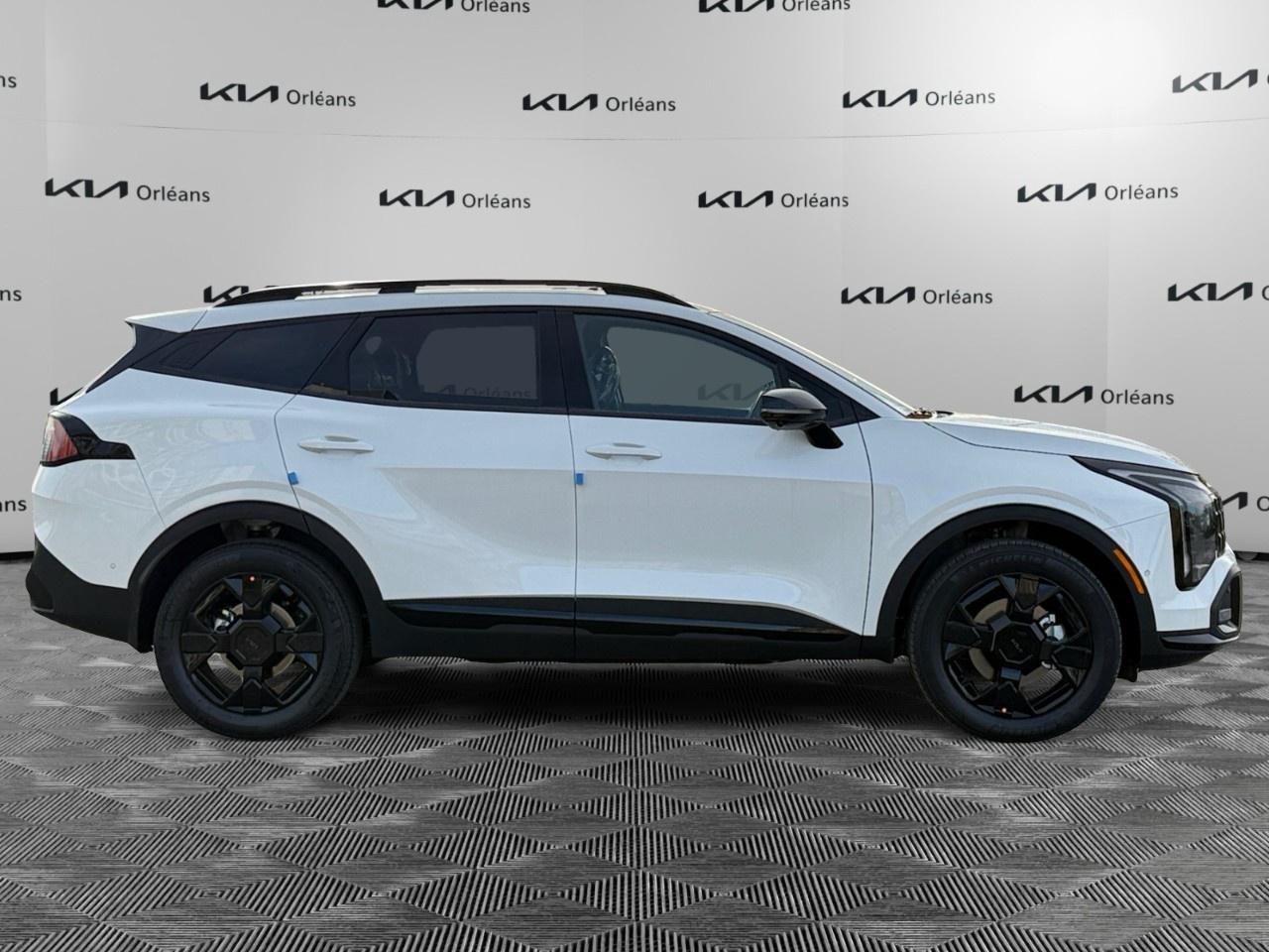 2026 Kia Sportage EX Premium AWD w/Black Interior Photo