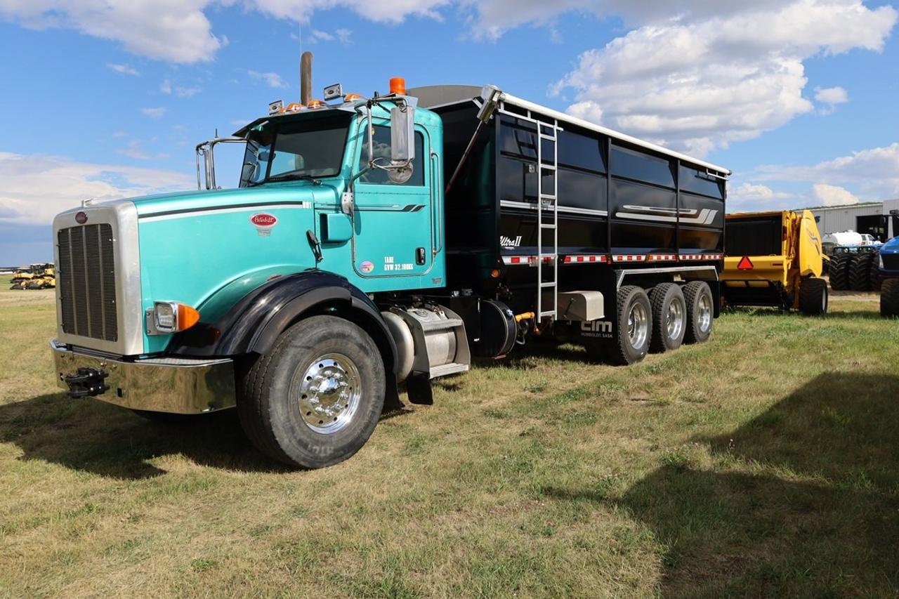 Used 2013 PETERBILT 365 TRI DRIVE CAB & CHASSIS for sale in Paradise Hill, SK