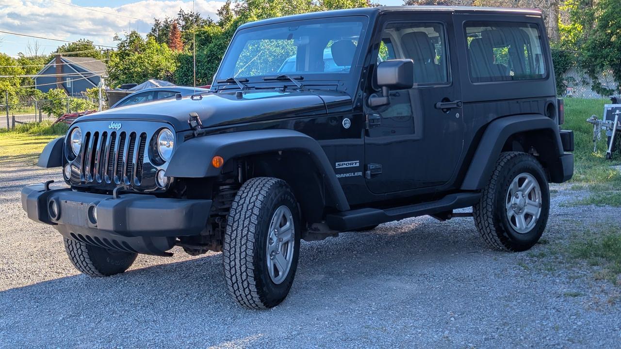 2015 Jeep Wrangler 4WD 2dr Sport Photo2