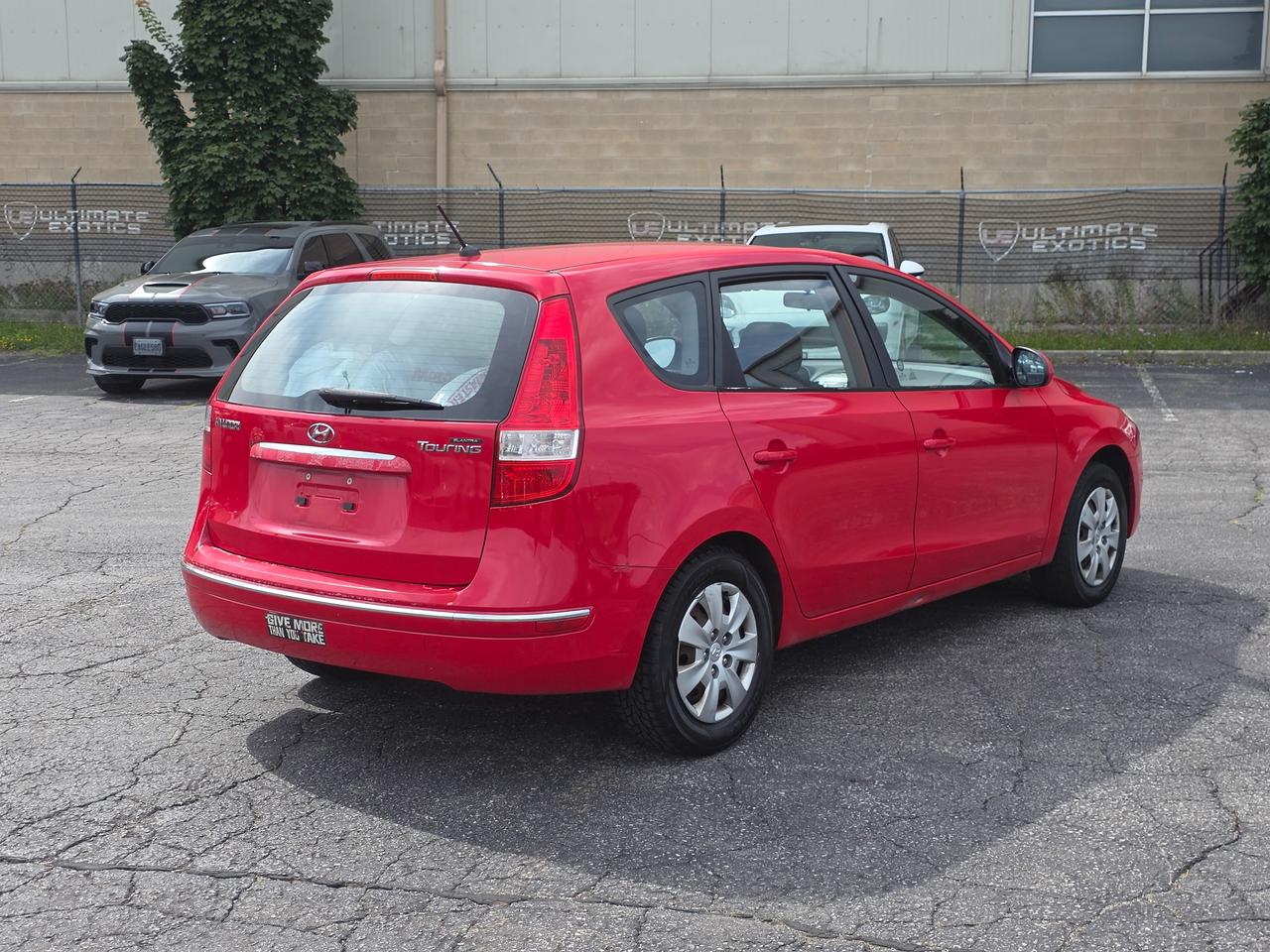 2011 Hyundai Elantra Touring GL *SPACIOUS AND FUEL EFFICIENT* Photo4
