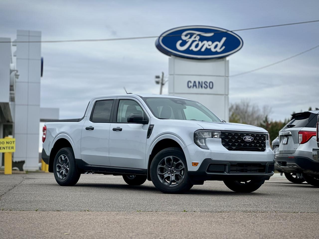 2026 Ford Maverick XLT AWD SuperCrew Photo0