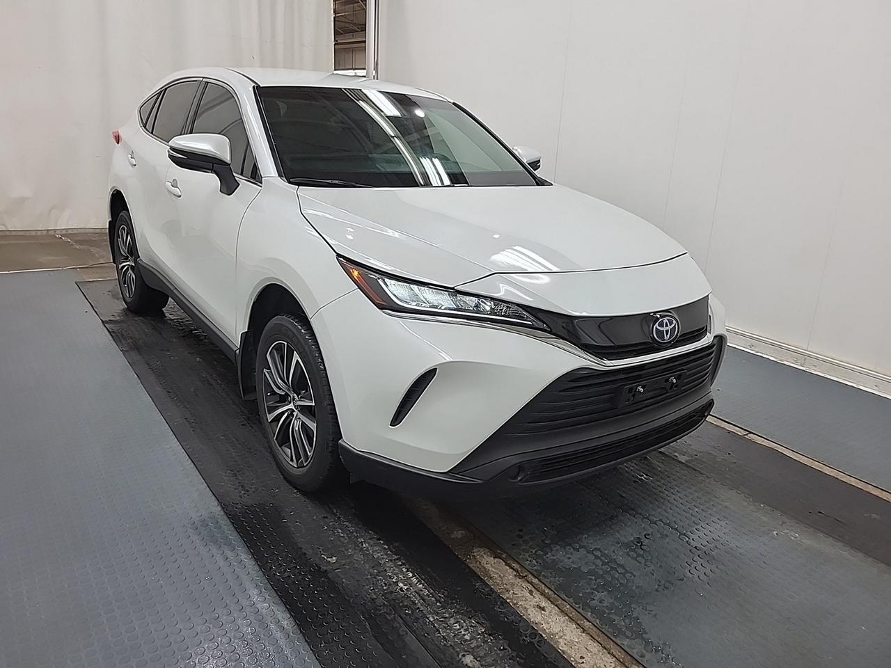 2024 Toyota Venza LE HYBRID AWD |ONE OWNER|CARPLAY|CAM|HEATED SEATS| - Photo #1