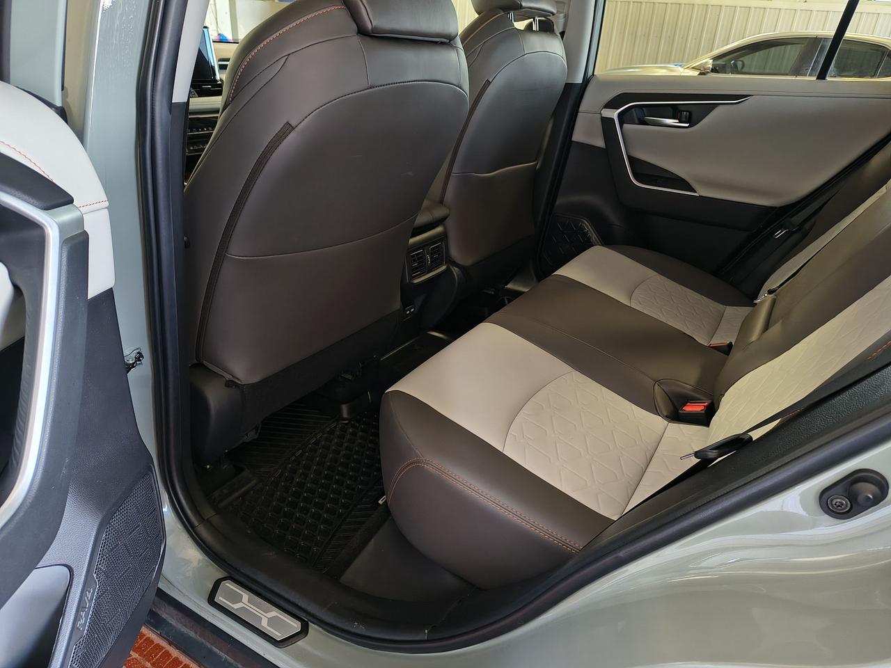 2023 Toyota RAV4 TRAIL Photo0