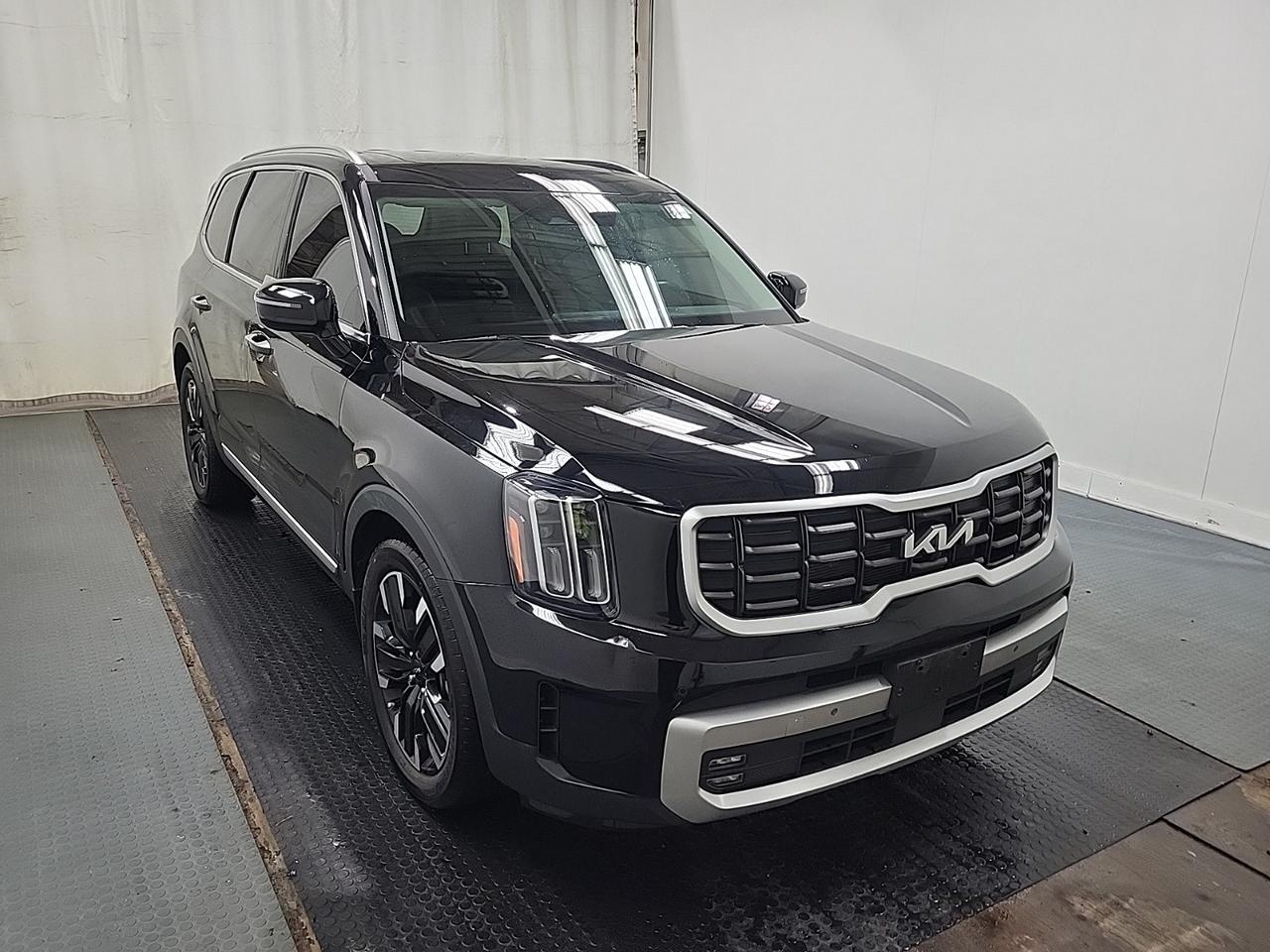 2023 Kia Telluride SX AWD|7 PASS|BSM|NAVI|COOLED SEATS|ROOF|WOOD TRIM - Photo #1
