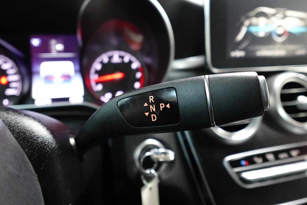 2018 Mercedes-Benz C-Class C 300, 4 MATIC.NO ACCIDENT. PANO ROOF,NAVI Photo