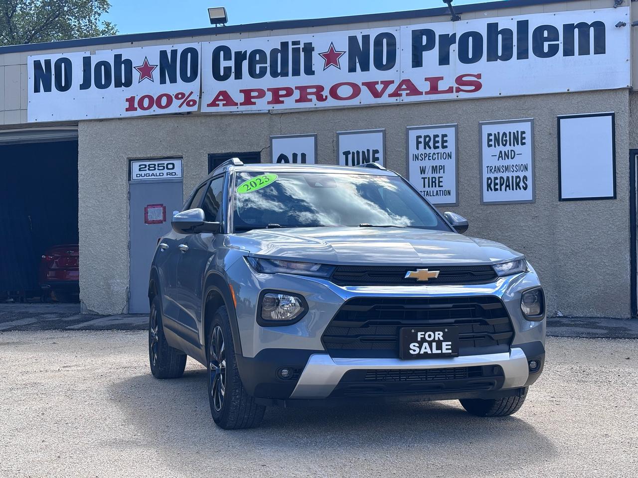 2023 Chevrolet TrailBlazer AWD 4dr LT - Photo #1