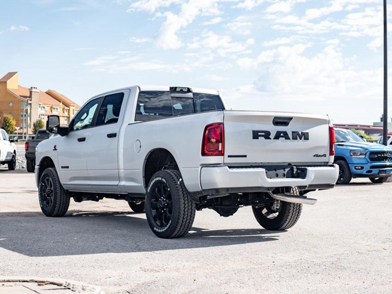 2027 RAM 2500 Big Horn Photo