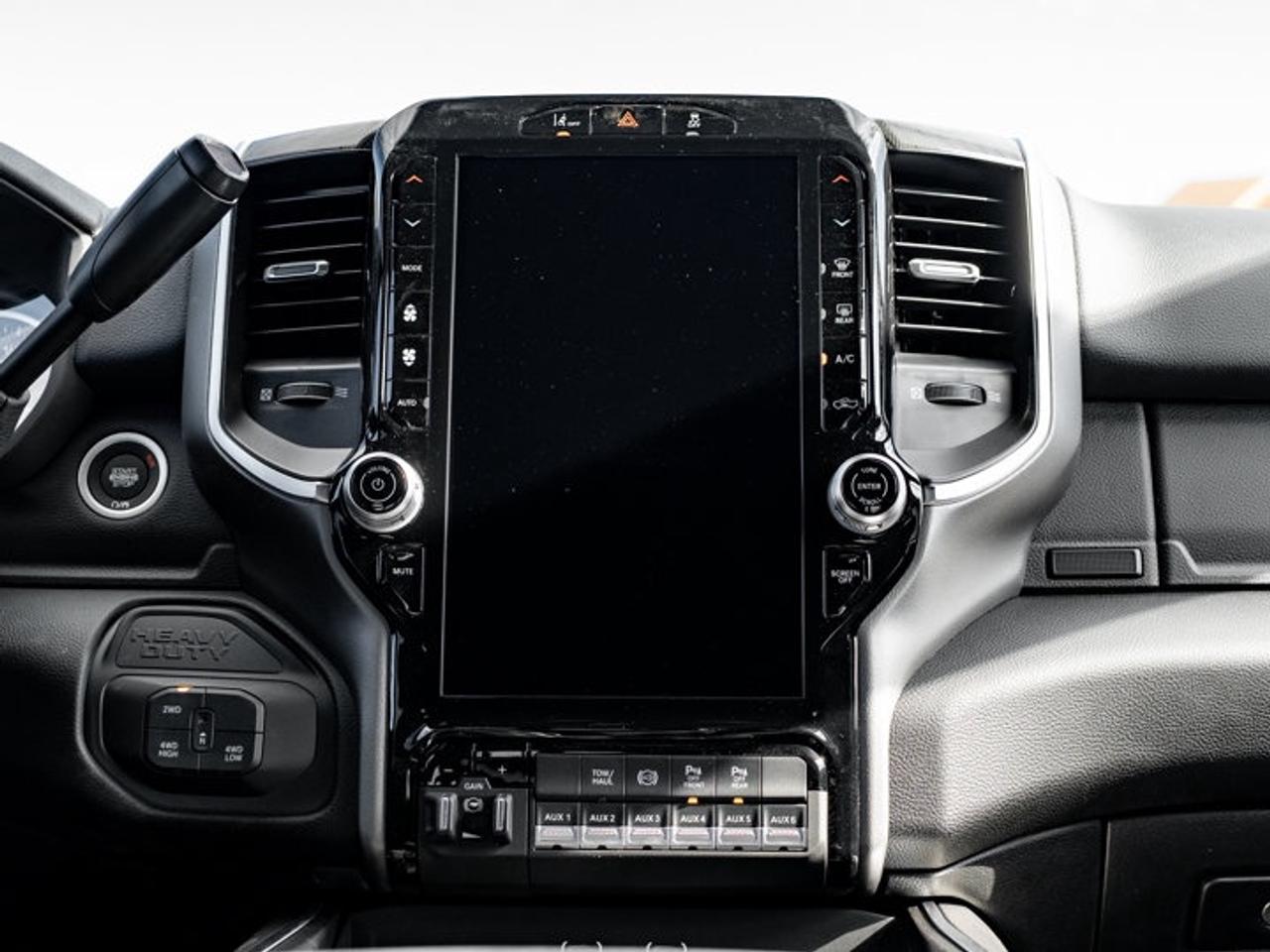 2027 RAM 2500 Big Horn Photo