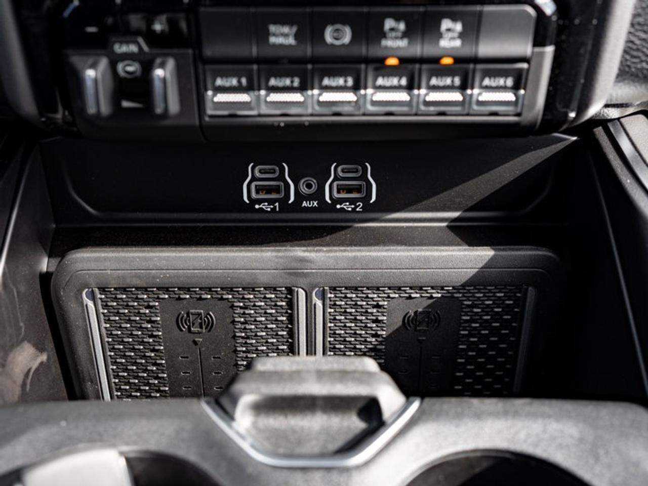 2027 RAM 2500 Big Horn Photo