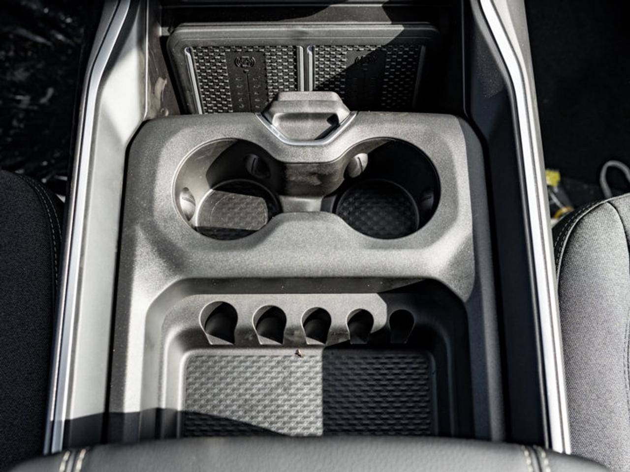 2027 RAM 2500 Big Horn Photo