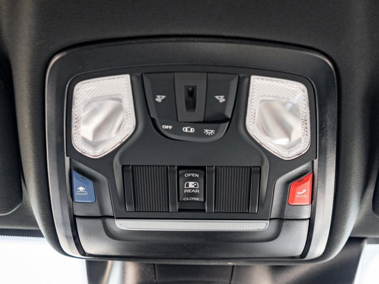 2027 RAM 2500 Big Horn Photo