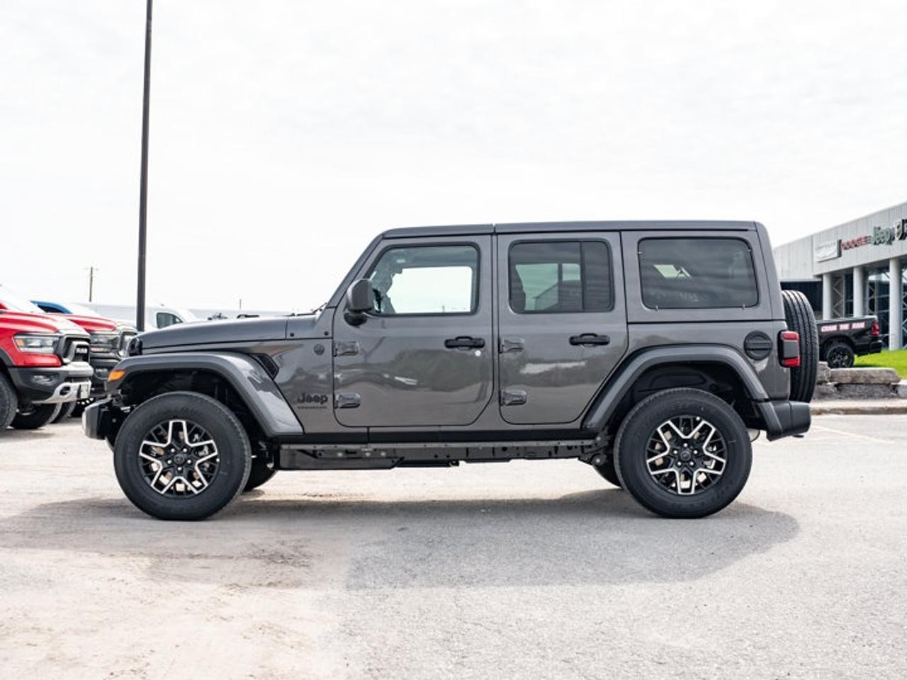 2027 Jeep Wrangler Sahara Photo