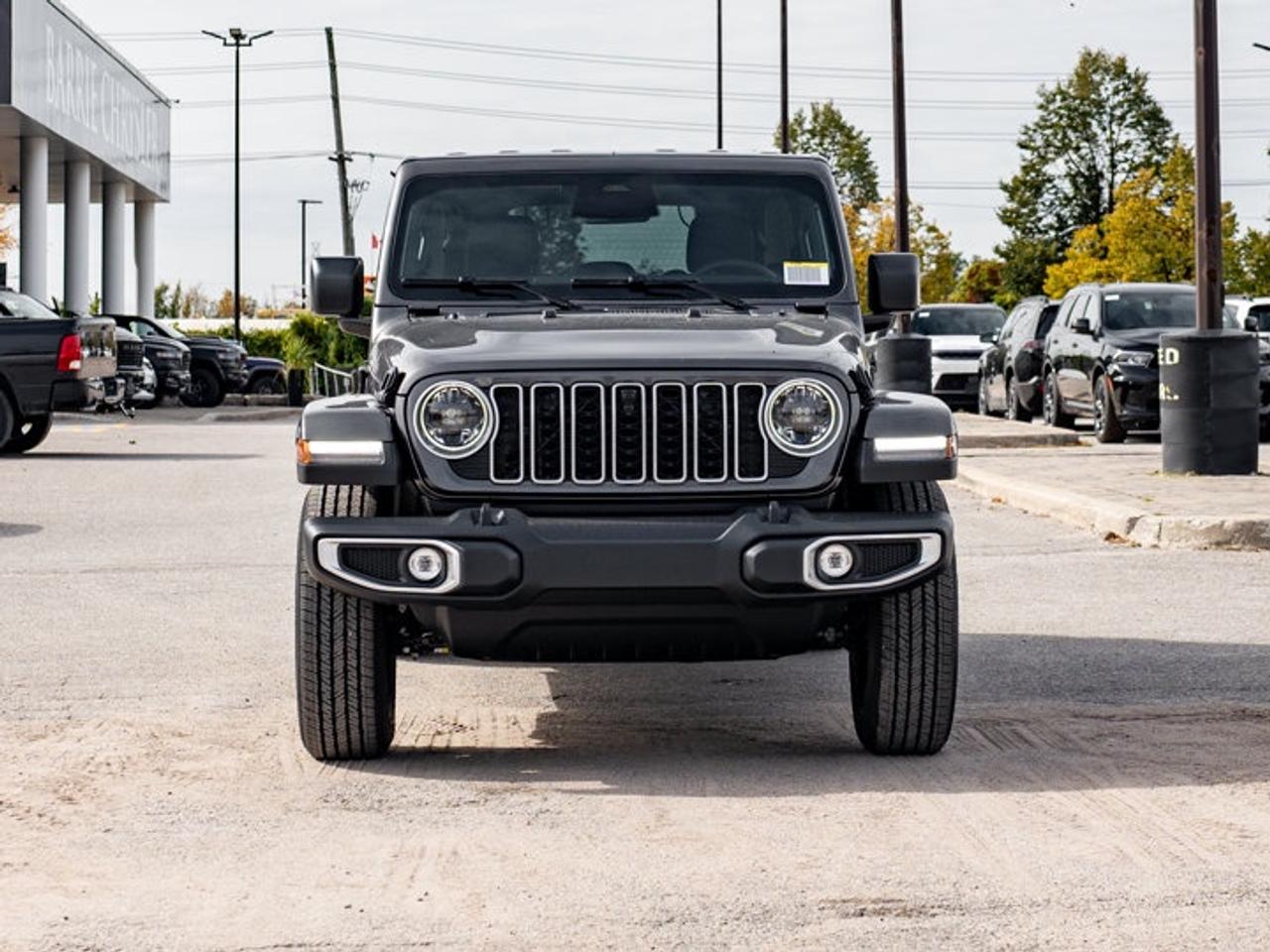 2027 Jeep Wrangler Sahara Photo
