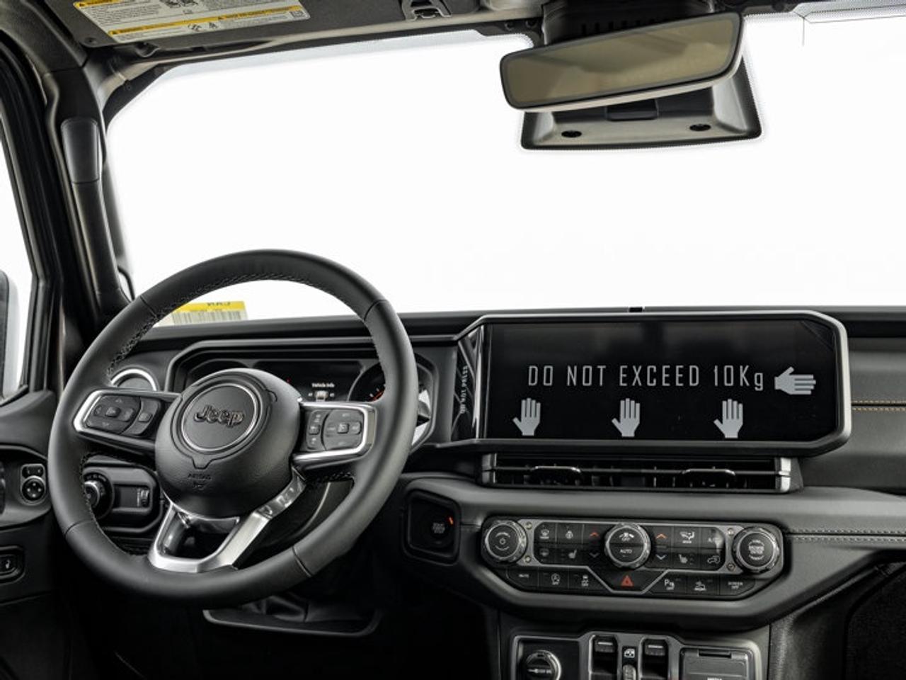 2027 Jeep Wrangler Sahara Photo