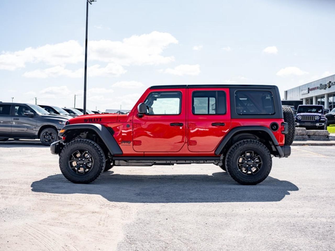 2027 Jeep Wrangler Willys Photo4