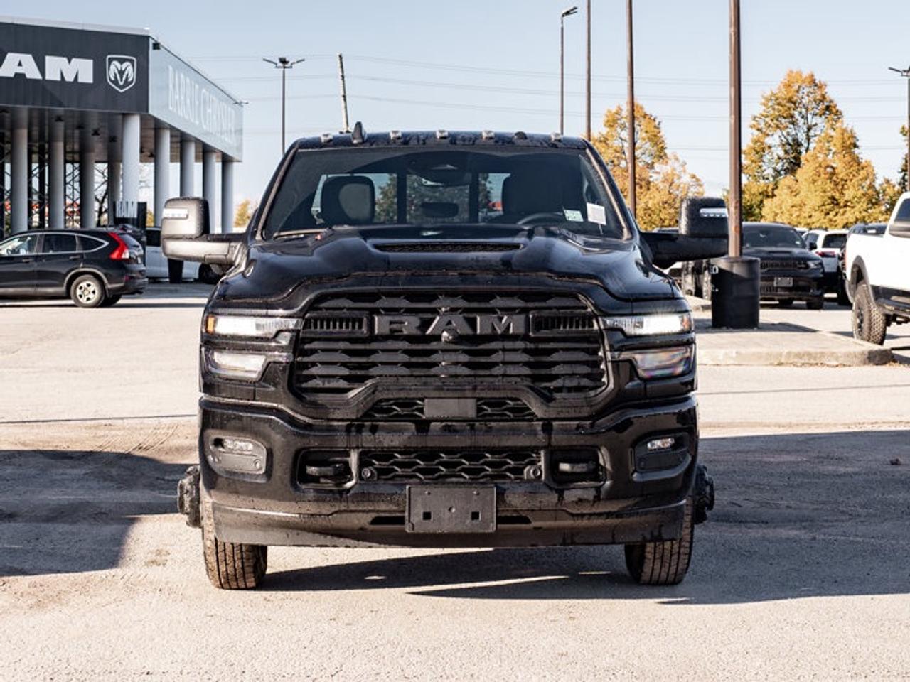 2027 RAM 3500 Big Horn Photo