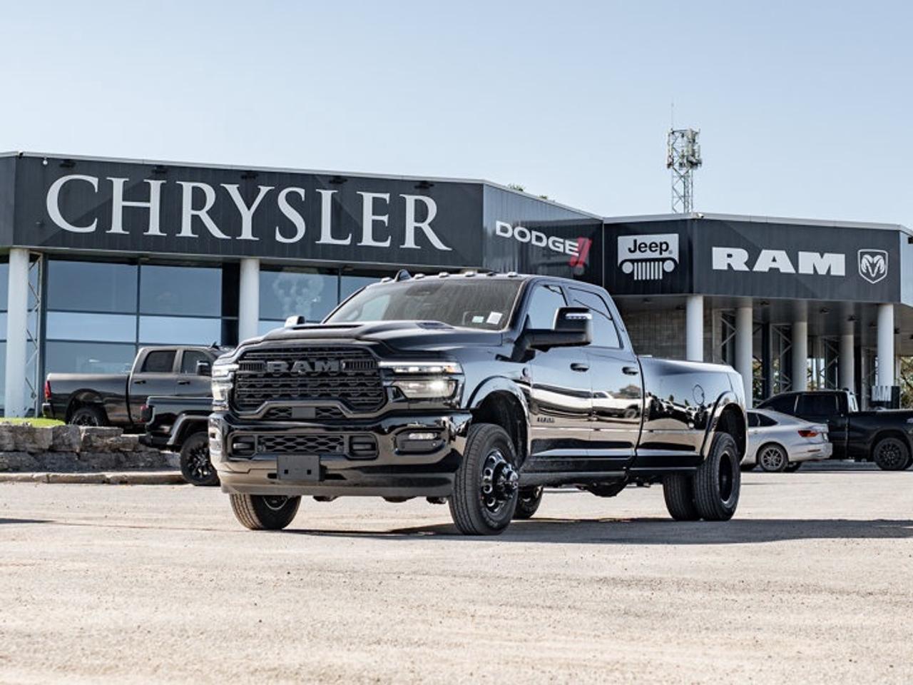 2027 RAM 3500 Limited Photo