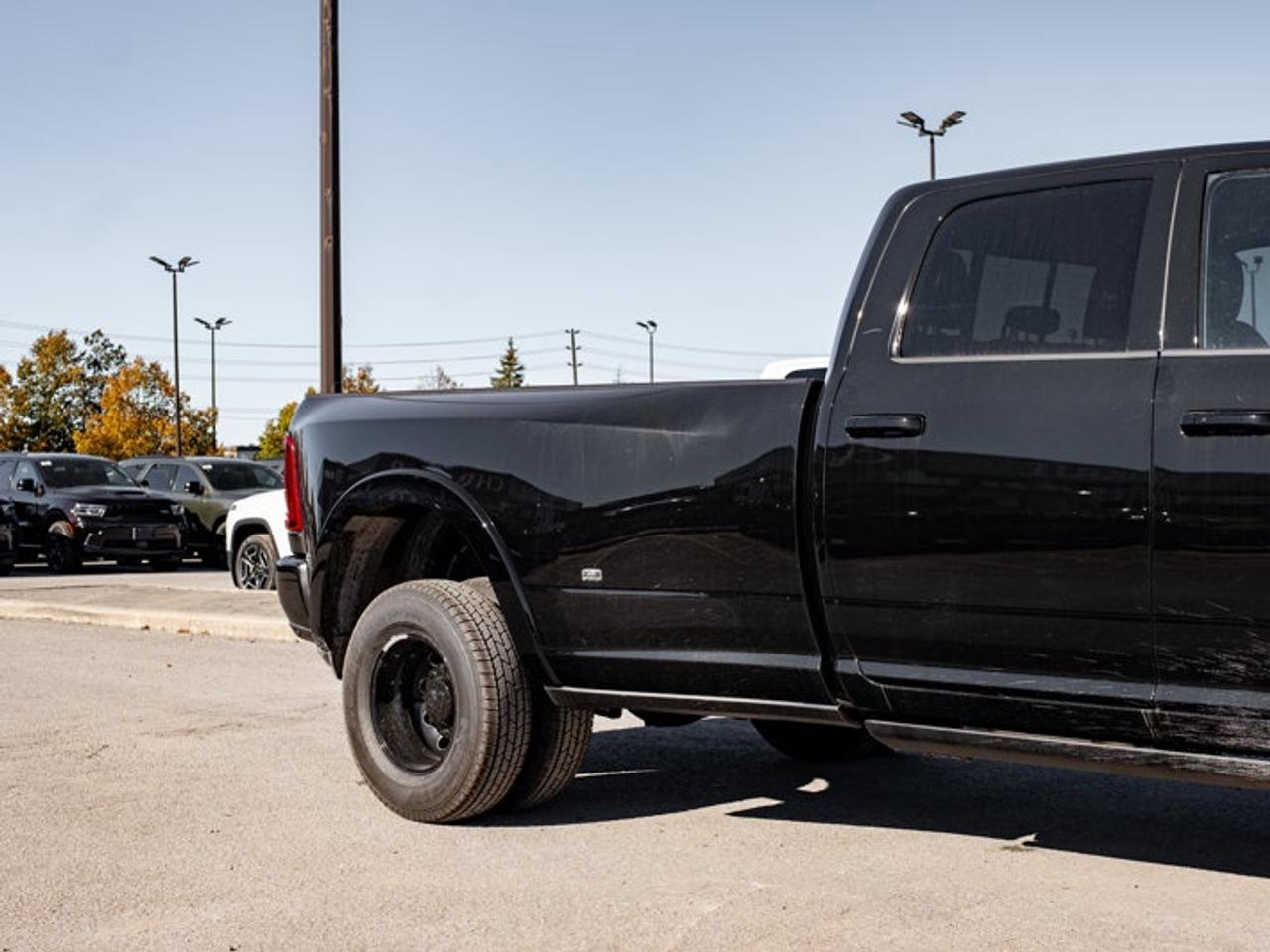 2027 RAM 3500 Limited Photo