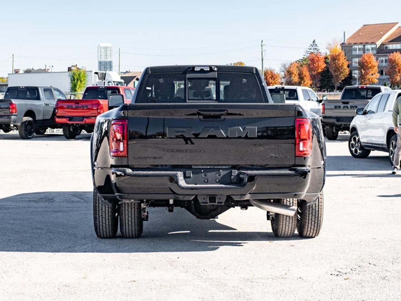 2027 RAM 3500 Limited Photo
