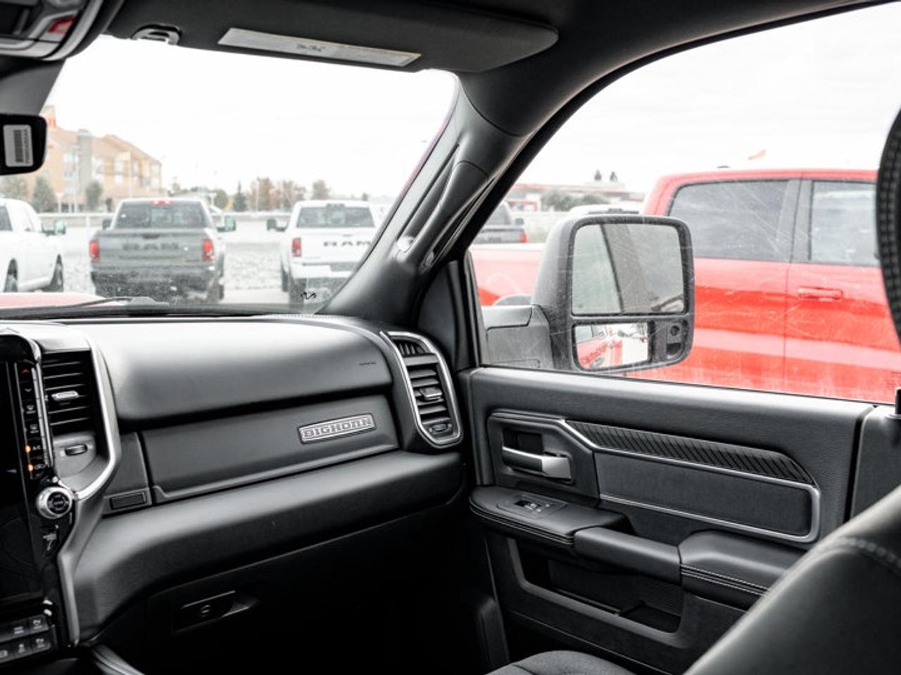 2027 RAM 3500 Big Horn Photo