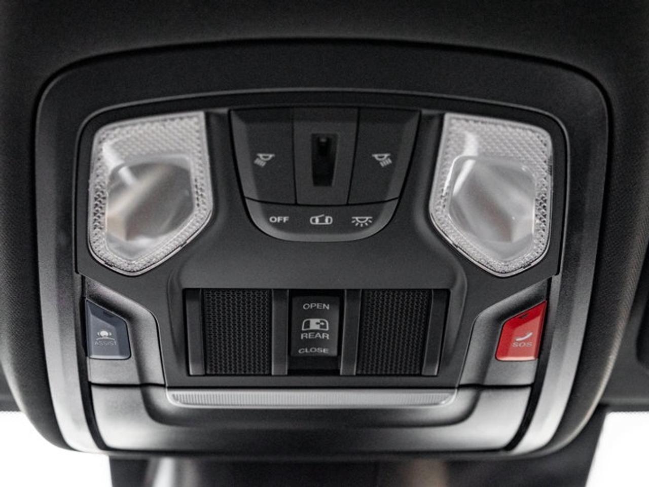 2027 RAM 2500 Big Horn Photo