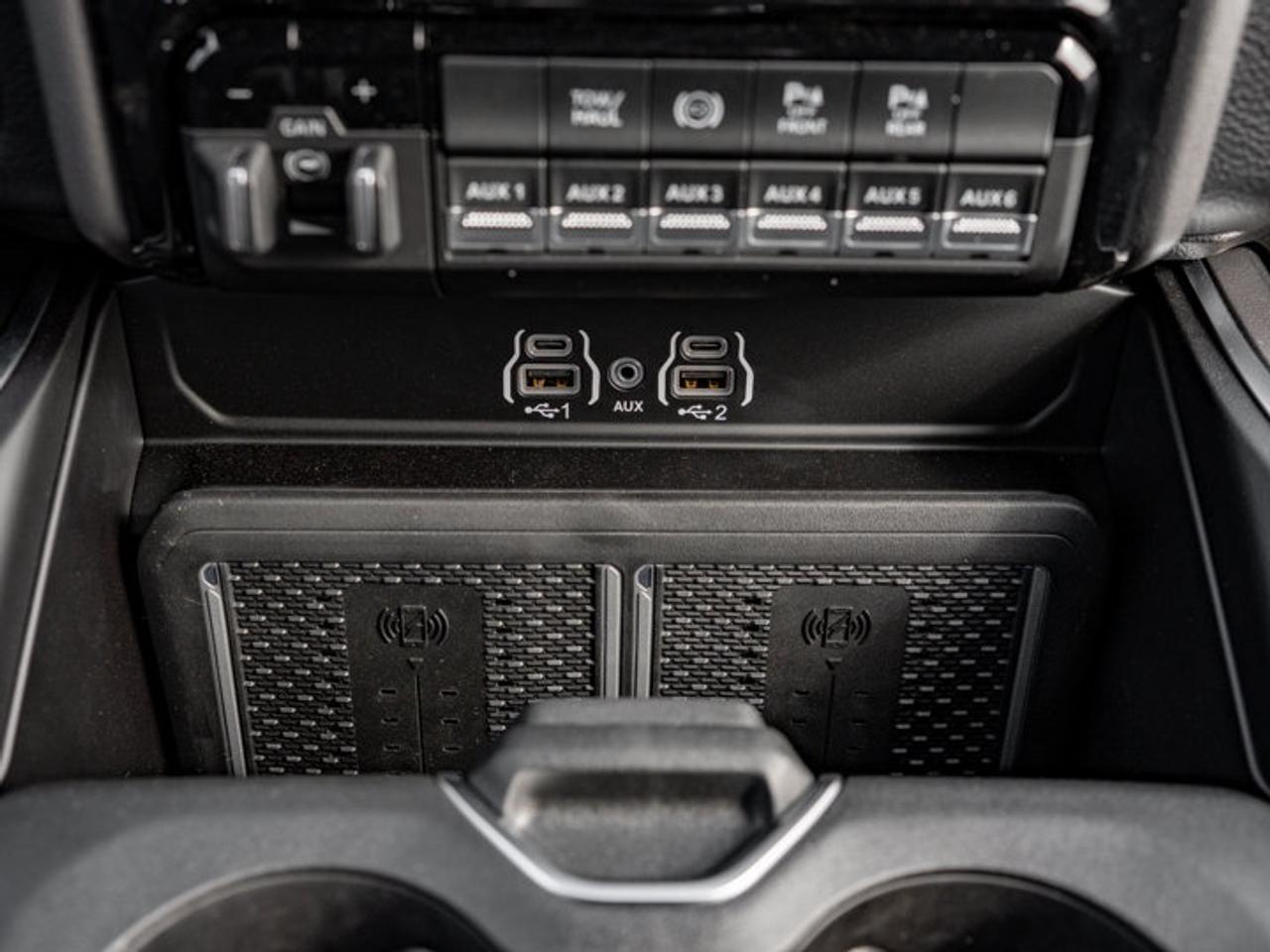 2027 RAM 2500 Big Horn Photo
