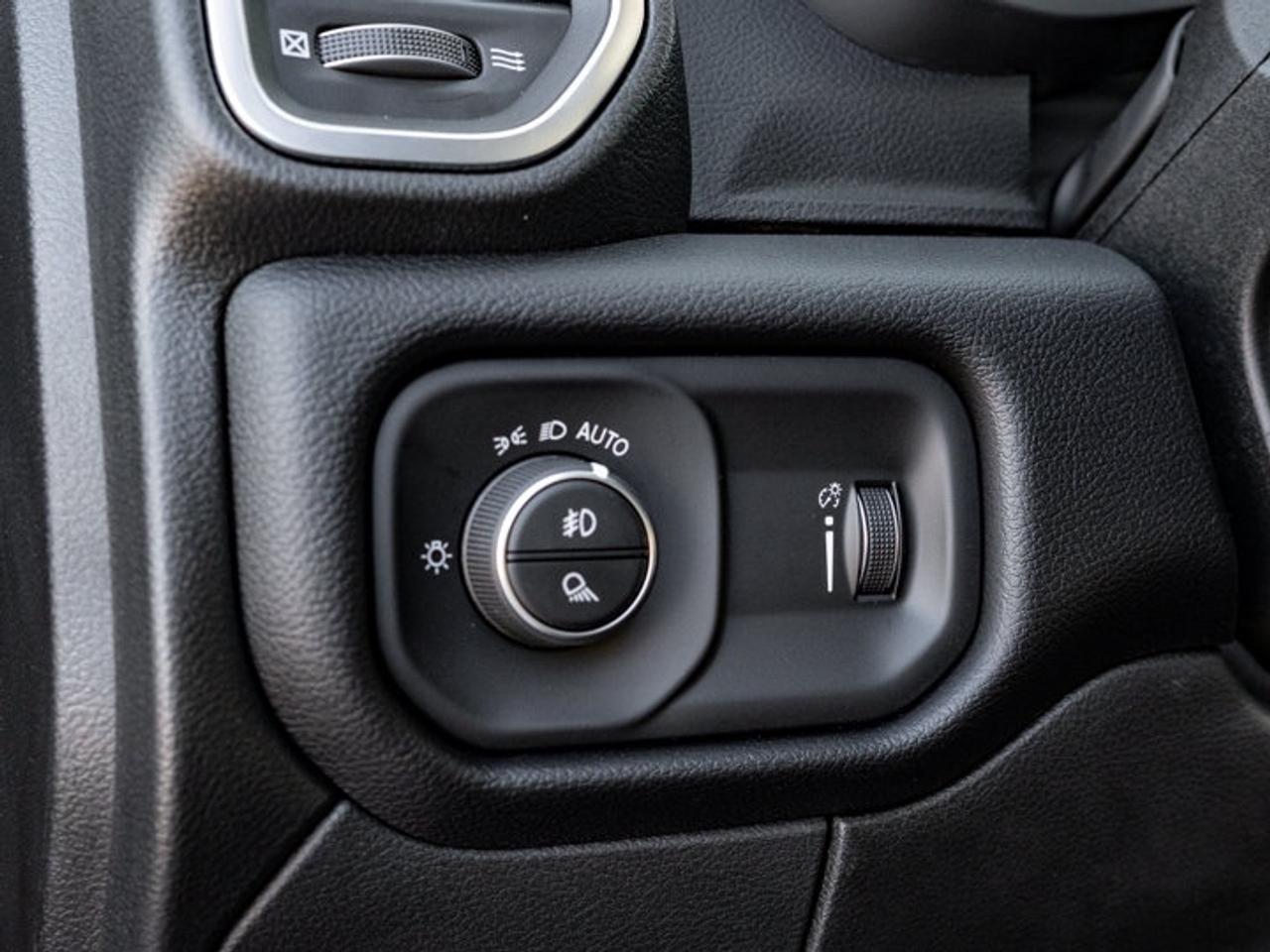 2027 RAM 2500 Big Horn Photo