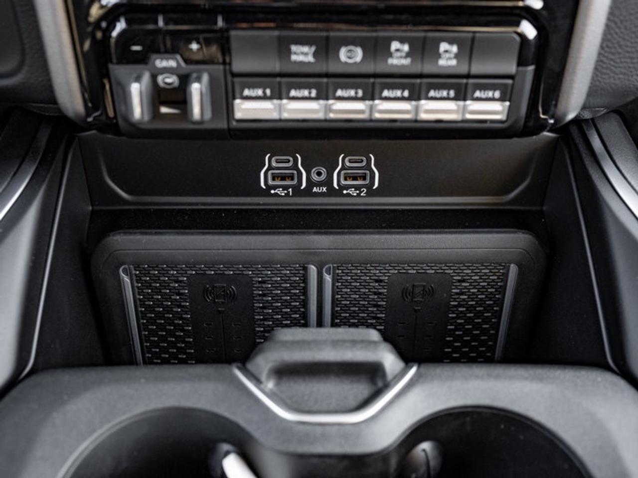 2027 RAM 2500 Big Horn Photo