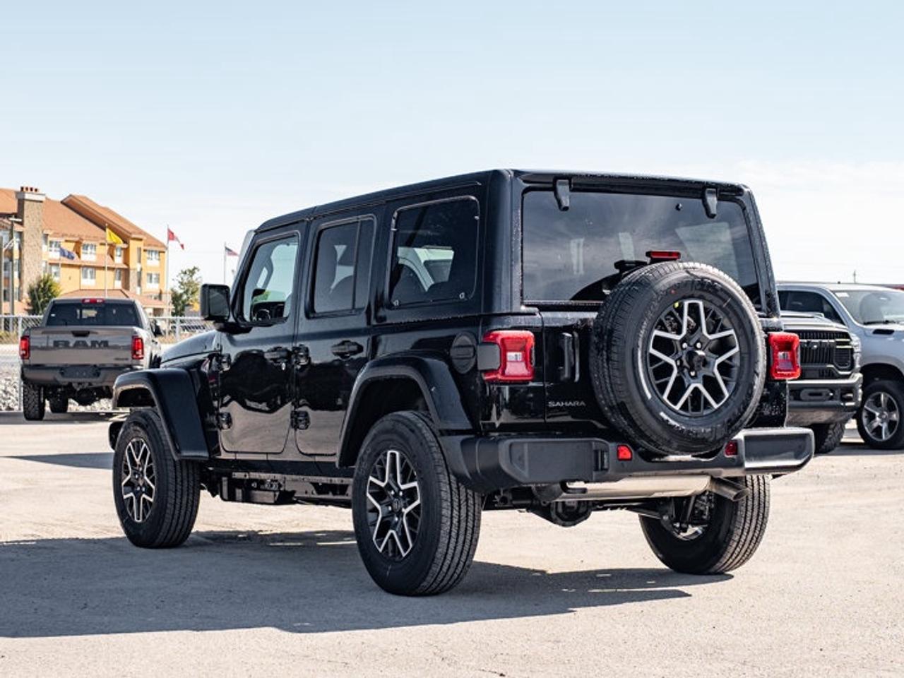 2027 Jeep Wrangler Sahara Photo