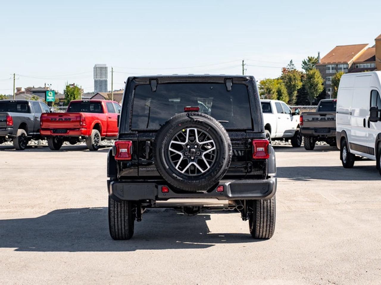 2027 Jeep Wrangler Sahara Photo