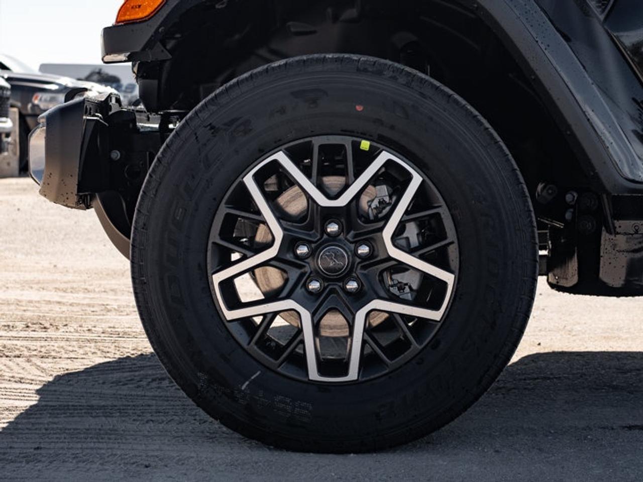 2027 Jeep Wrangler Sahara Photo