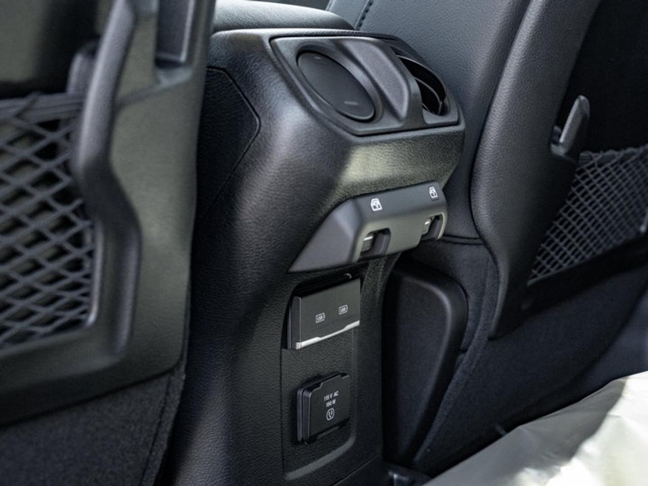 2027 Jeep Wrangler Sahara Photo