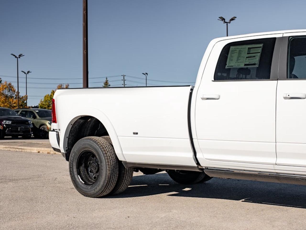 2027 RAM 3500 Limited Photo