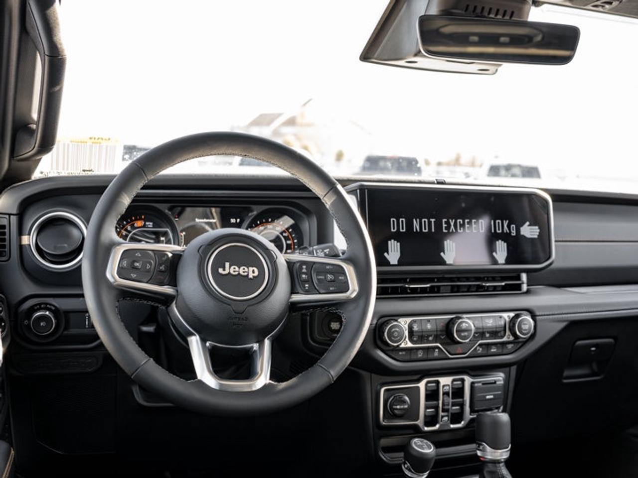 2027 Jeep Wrangler Sahara Photo