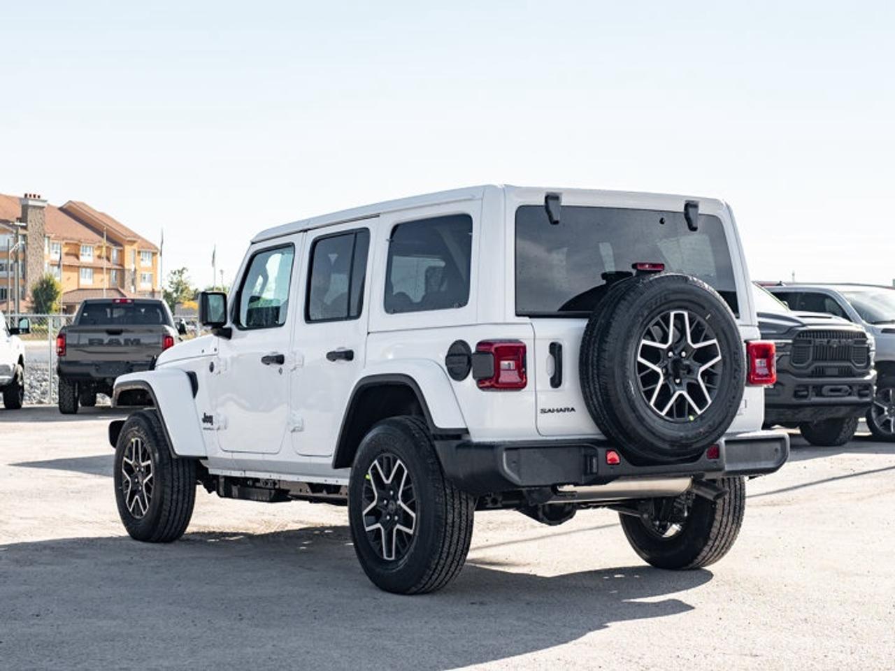 2027 Jeep Wrangler Sahara Photo