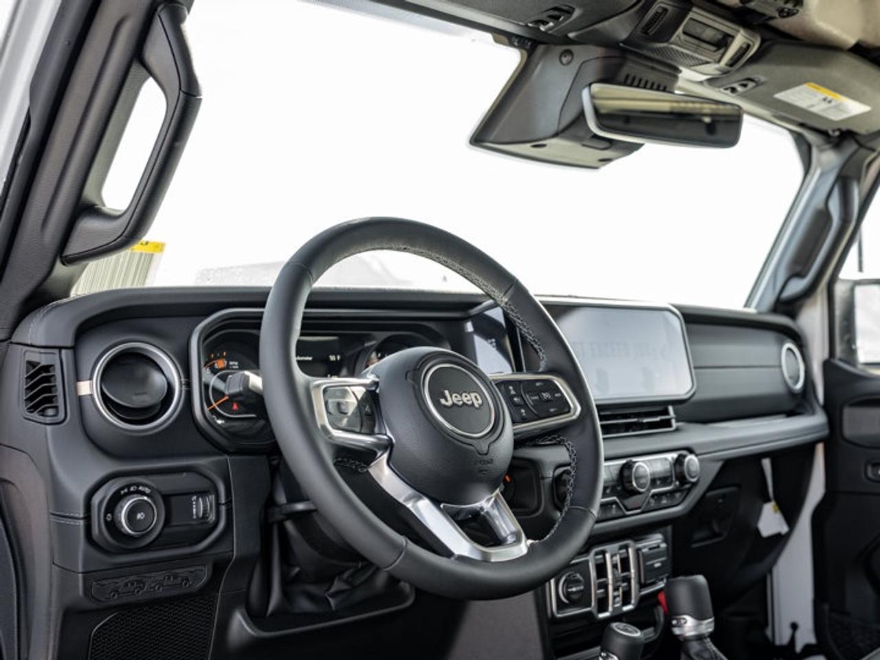 2027 Jeep Wrangler Sahara Photo