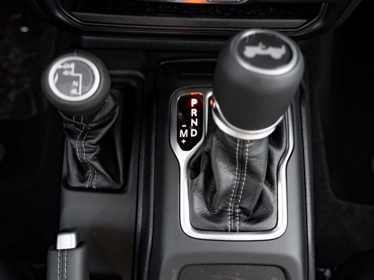 2027 Jeep Wrangler Sahara Photo