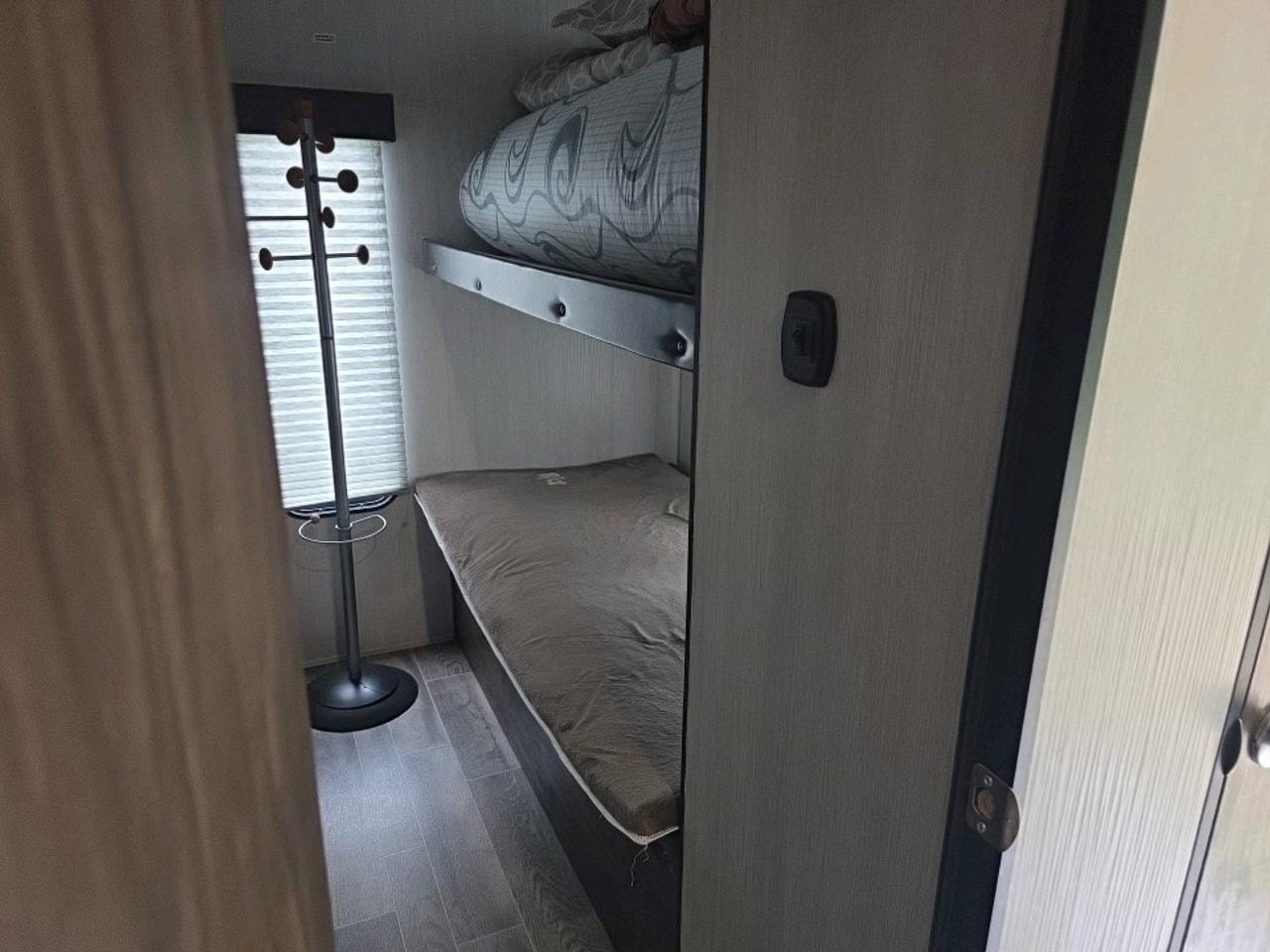 2019 Forest River Cherokee CHEROKE 39 RESE Photo