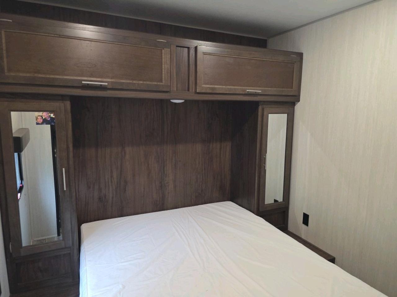 2019 Forest River Cherokee CHEROKE 39 RESE Photo