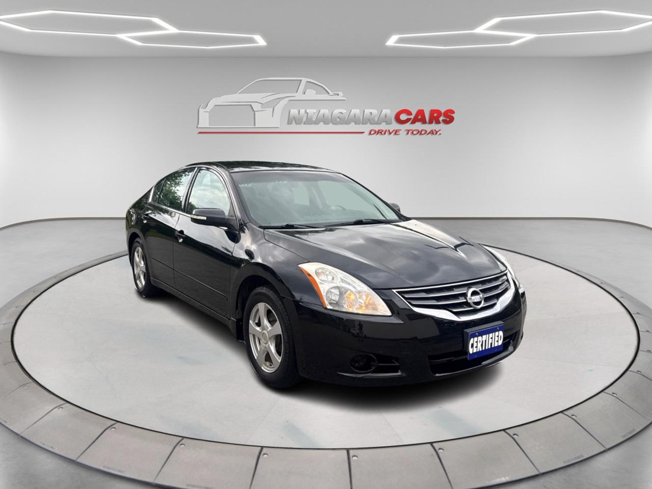 2011 Nissan Altima 3.5 SR Photo