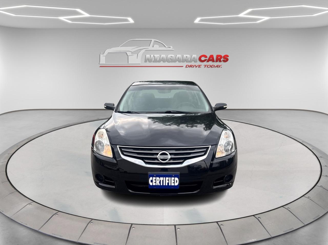 2011 Nissan Altima 3.5 SR Photo