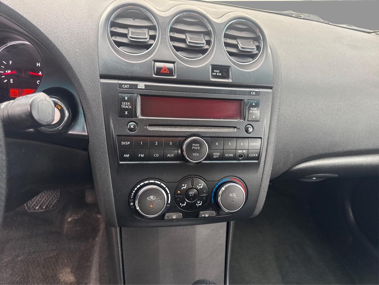 2011 Nissan Altima 3.5 SR Photo