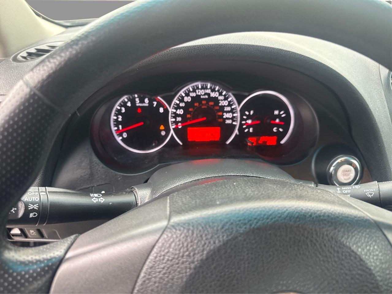 2011 Nissan Altima 3.5 SR Photo