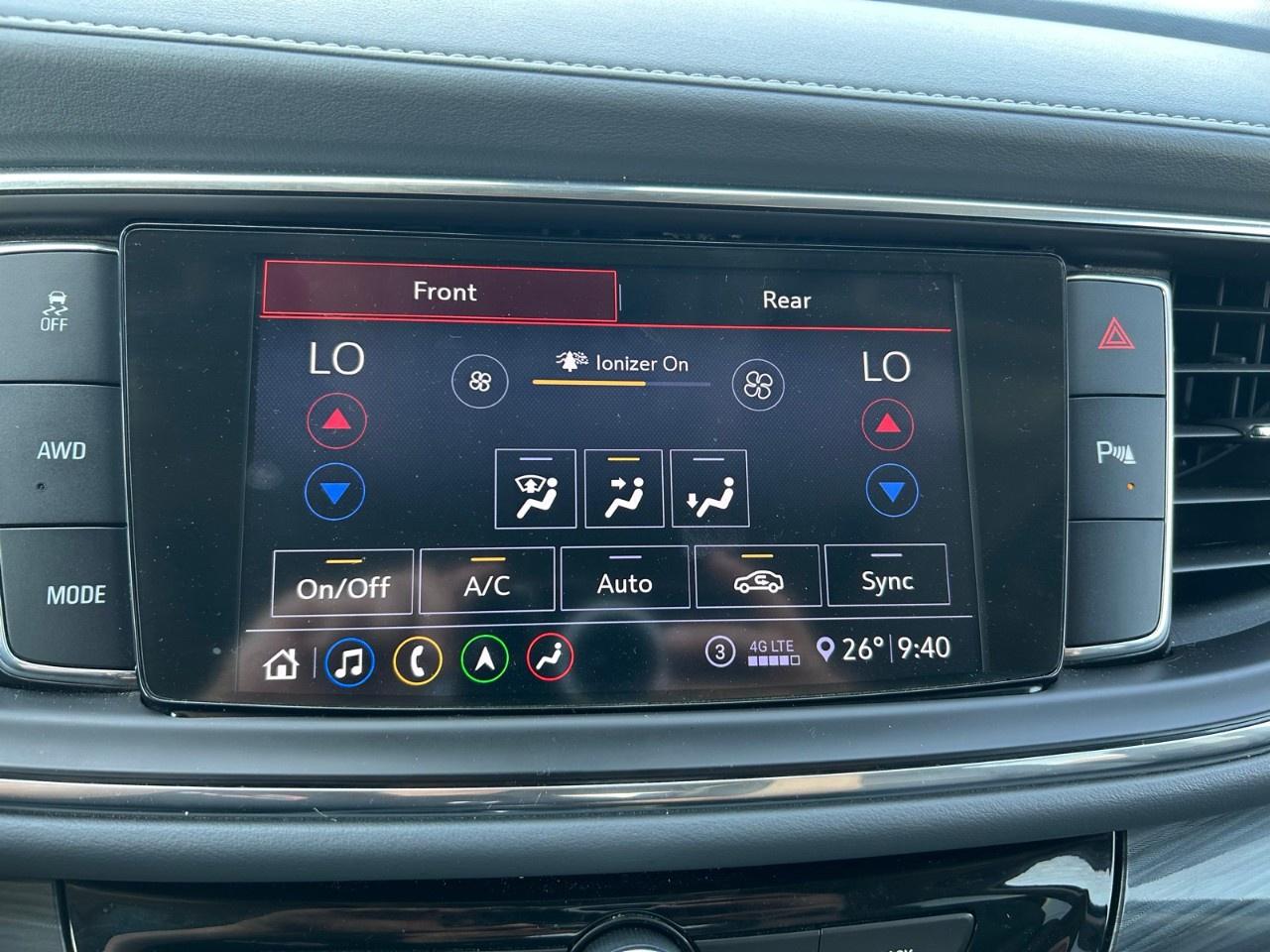 2020 Buick Enclave Essence AWD Photo
