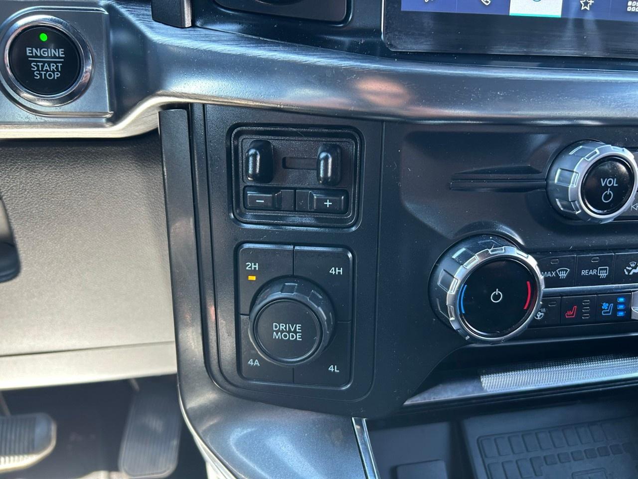 2022 Ford F-150 Lariat 4WD SuperCrew 5.5' Box Photo