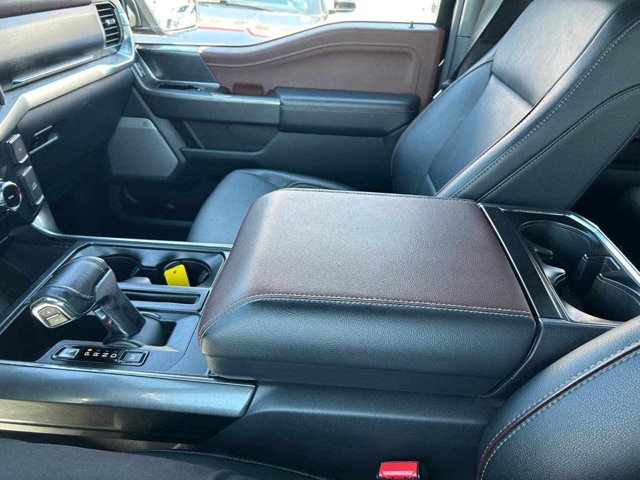 2022 Ford F-150 Lariat 4WD SuperCrew 5.5' Box Photo