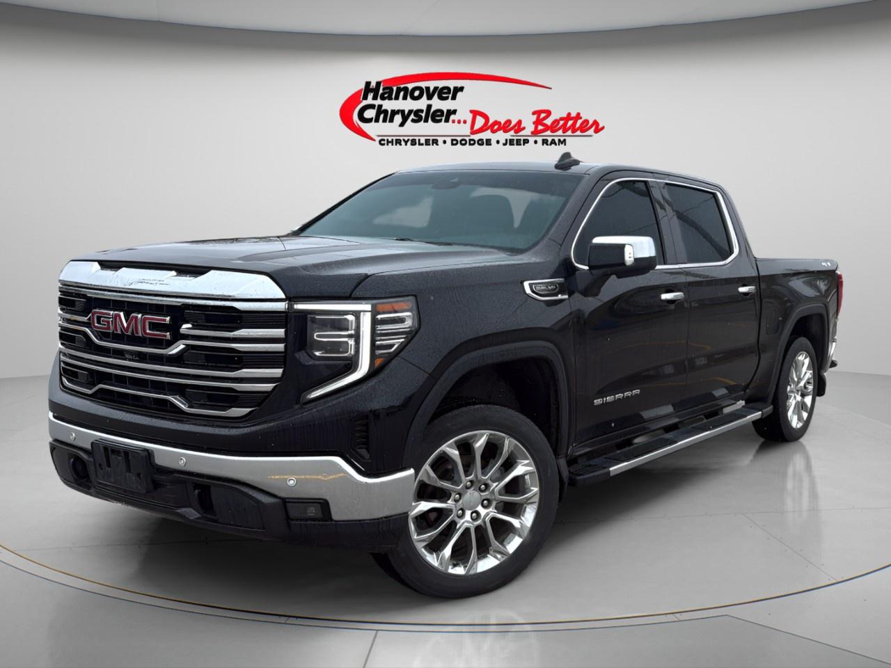 2024 GMC Sierra 1500 Crew Cab Short Box 4-Wheel Drive SLT Photo