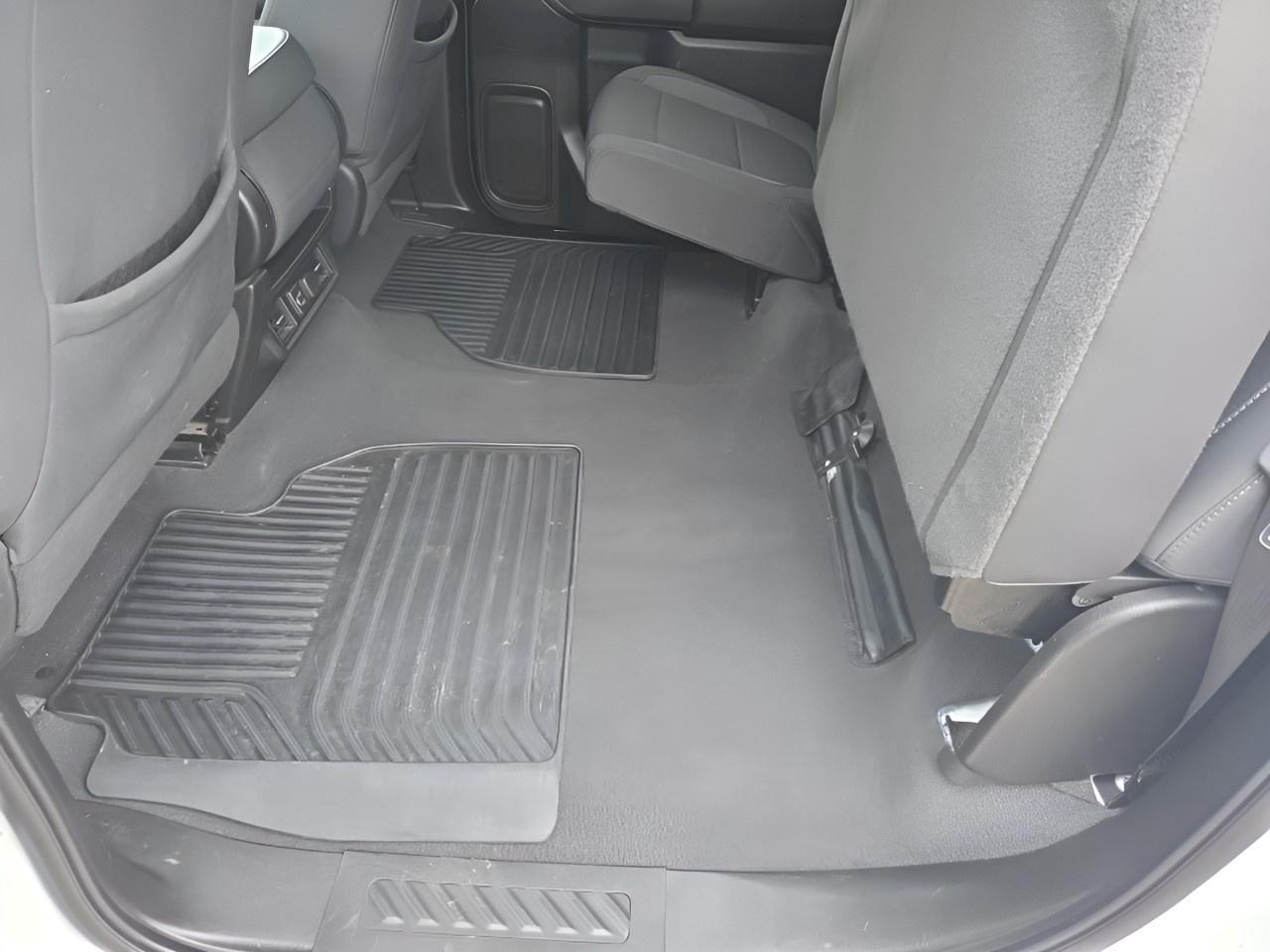 2022 Chevrolet Silverado 1500 LTD Crew Cab Short Box 4-Wheel Drive LT Photo