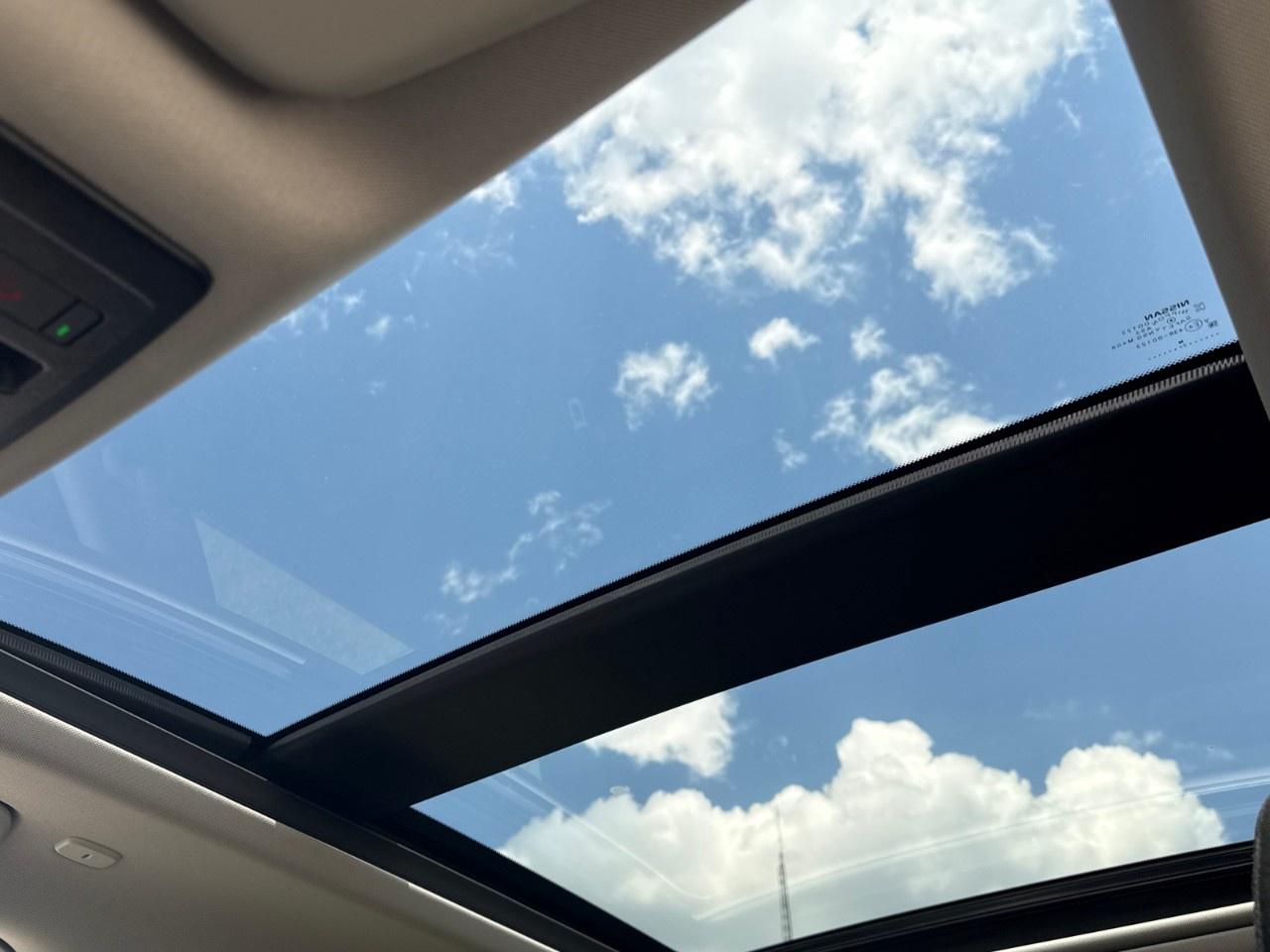 2023 Nissan Rogue AWD SV Moonroof Photo